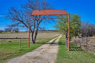 4460 Hildreth Pool Rd, Bowie, TX 76230 - Photo 26