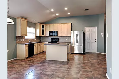 3251 Torio, Grand Prairie, TX 75054 - Photo 4