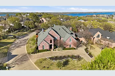 801 Shady Bend Court, Highland Village, TX 75077 - Photo 34