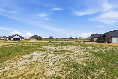 406 Lora Sue Court, Italy, TX 76651 - Photo 8