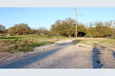 119 Mikus Road, Weatherford, TX 76087 - Photo 2