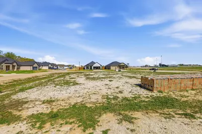 400 Lora Sue Court, Italy, TX 76651 - Photo 6