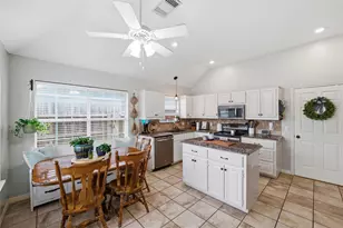 111 Driftwood Ln, Waxahachie, TX 75165 - Photo 14