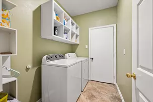 4008 Falcon Ridge Dr, Haltom City, TX 76137 - Photo 14