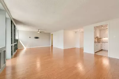 3883 Turtle Creek Boulevard #2014, Dallas, TX 75219 - Photo 4