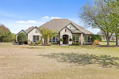 137 Sullivan Way, Waxahachie, TX 75167 - Photo 1
