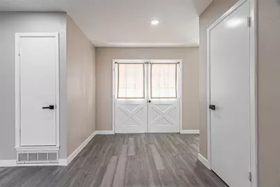 1509 Crockett Street, Garland, TX 75042 - Photo 8