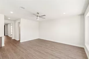 124 Rosewood Dr, Glenn Heights, TX 75154 - Photo 16