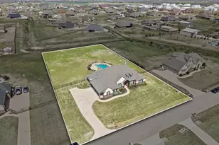 13420 Moorhouse Way, Justin, TX 76247 - Photo 2