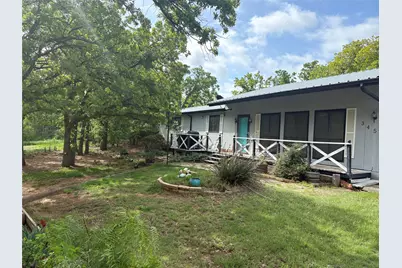 345 Salisbury Street, Jacksboro, TX 76458 - Photo 2
