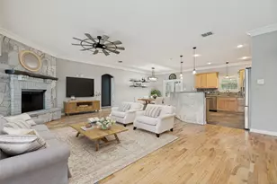 171 Chestnut Rd, Whitewright, TX 75491 - Photo 2