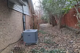 1218 Merrimac Trail, Garland, TX 75043 - Photo 8