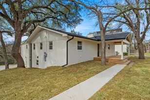 14014 Harbor Dr, Woodway, TX 76712 - Photo 2