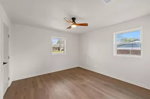 14014 Harbor Dr, Woodway, TX 76712 - Photo 10