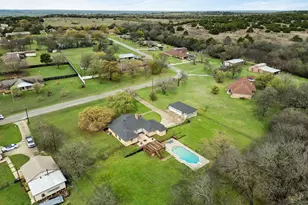 5620 Cool Springs Dr, Midlothian, TX 76065 - Photo 38