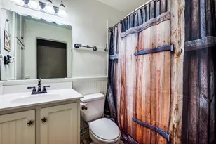 412 N 10th St, Sanger, TX 76266 - Photo 14