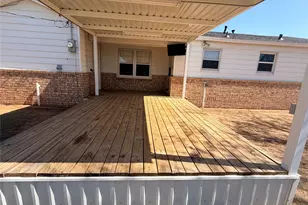 411 N River St, Seymour, TX 76380 - Photo 22