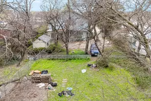 406 S Bryan Belt Line, Mesquite, TX 75149 - Photo 2