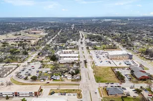 406 S Bryan Belt Line, Mesquite, TX 75149 - Photo 8