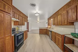 1206 Usher St, Benbrook, TX 76126 - Photo 10