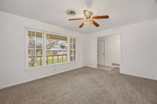 1206 Usher St, Benbrook, TX 76126 - Photo 4