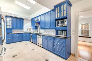 4330 Rawlins St, Dallas, TX 75219 - Photo 4