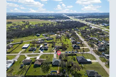420 Robert Drive, Springtown, TX 76082 - Photo 20