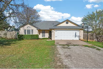 420 Robert Drive, Springtown, TX 76082 - Photo 1