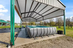 650 Scoggins Rd, Tioga, TX 76271 - Photo 32