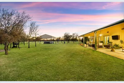 650 Scoggins Road, Tioga, TX 76271 - Photo 28