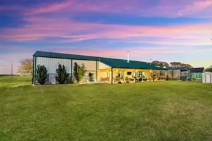 650 Scoggins Rd, Tioga, TX 76271 - Photo 26