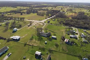 379 Private Road, Boyd, TX 76023 - Photo 38
