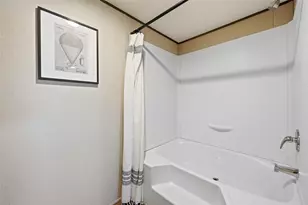 2504 Willow Oak Ln, Burleson, TX 76028 - Photo 16