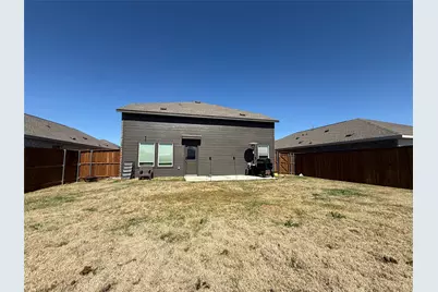 14120 Hammersmith Street, Pilot Point, TX 76258 - Photo 10