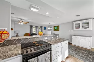 111 Longhorn Dr, Gainesville, TX 76240 - Photo 6