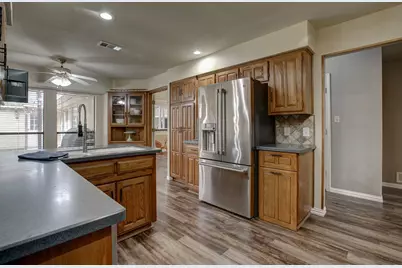 1413 Wagonwheel Court, Irving, TX 75061 - Photo 10