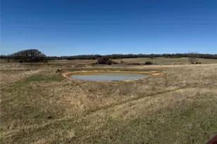 986 Co Rd 1785, Sunset, TX 76270 - Photo 22