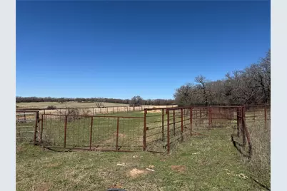 986 County Road 1785, Sunset, TX 76270 - Photo 20