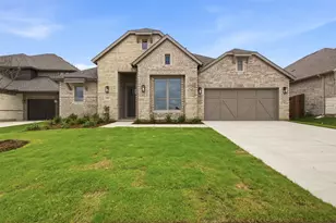 352 Alina Dr, Burleson, TX 76028 - Photo 1