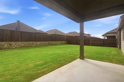 352 Alina Drive, Burleson, TX 76028 - Photo 4