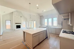 352 Alina Dr, Burleson, TX 76028 - Photo 8