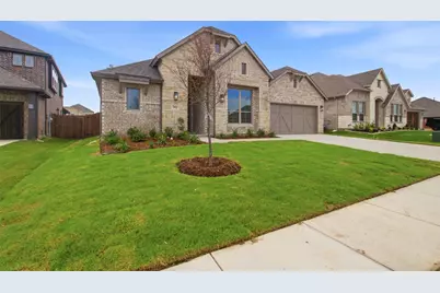 352 Alina Drive, Burleson, TX 76028 - Photo 6