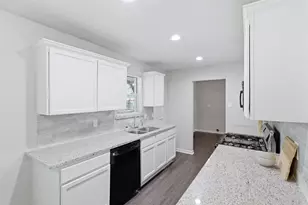 2429 Avis St, Mesquite, TX 75149 - Photo 8