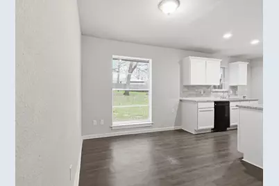 2429 Avis Street, Mesquite, TX 75149 - Photo 12