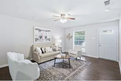 2429 Avis Street, Mesquite, TX 75149 - Photo 6
