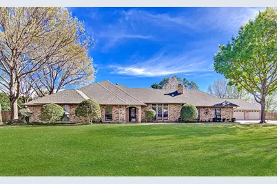 1208 Crockett Drive, Fort Worth, TX 76028 - Photo 2