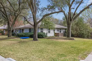 5130 Rexton Ln, Dallas, TX 75214 - Photo 2