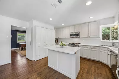 5130 Rexton Lane, Dallas, TX 75214 - Photo 16