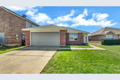 413 Fawn Hill Drive, Fort Worth, TX 76134 - Photo 2