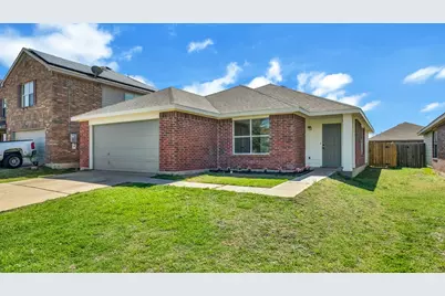 413 Fawn Hill Drive, Fort Worth, TX 76134 - Photo 4